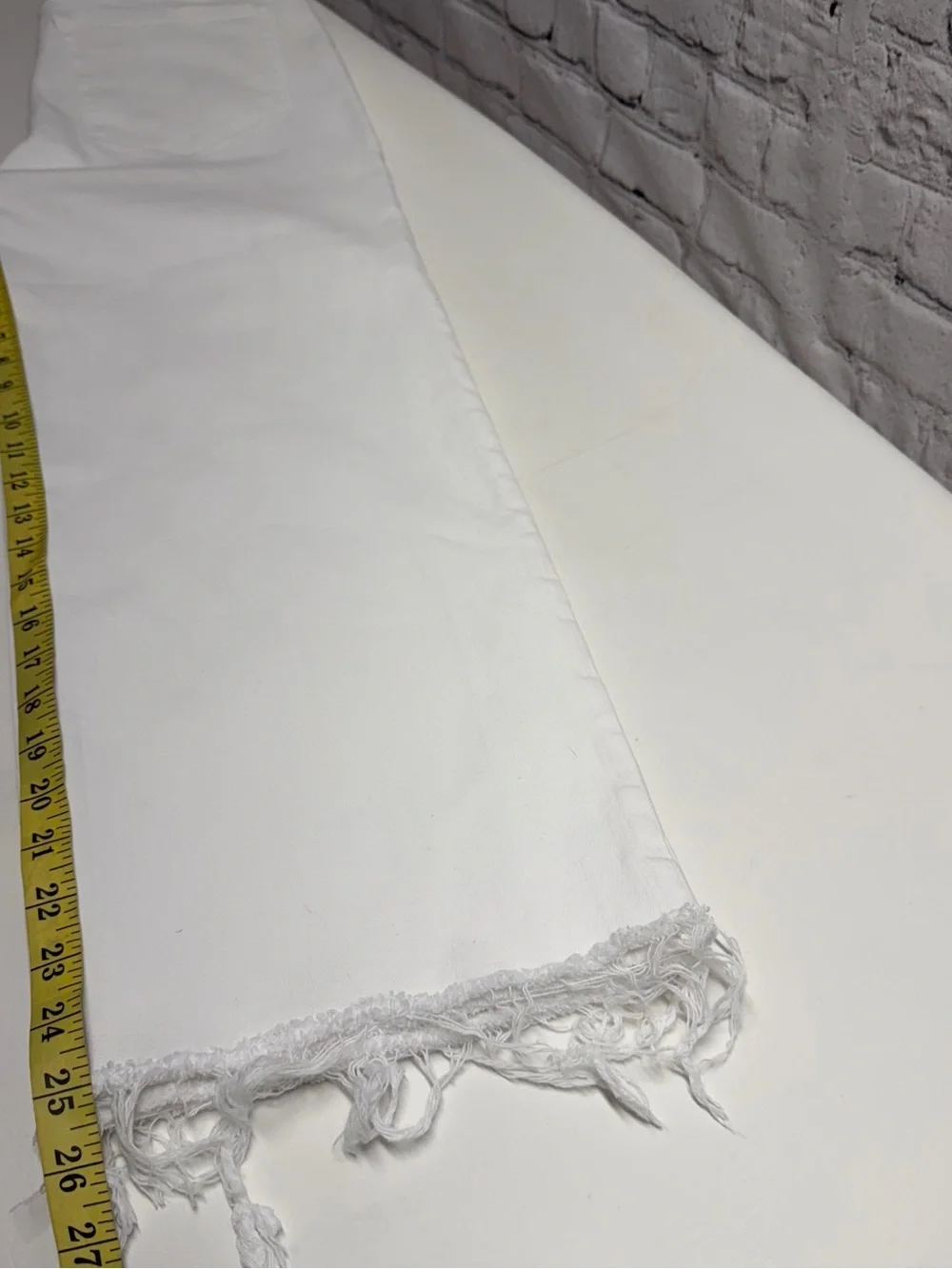J. Crew 96 slimWhite Wide-Leg Jeans size 30